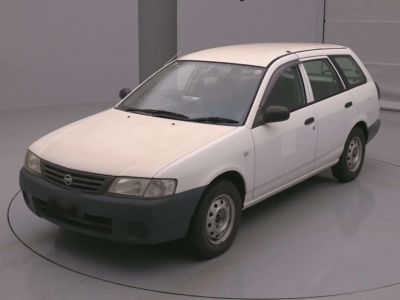 NISSAN AD