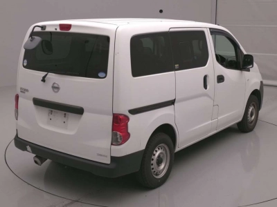 NISSAN NV200 VANETTE VAN