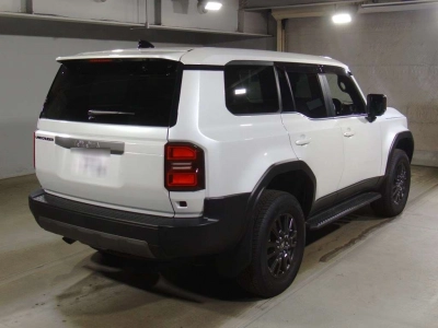 TOYOTA LAND CRUISER 250