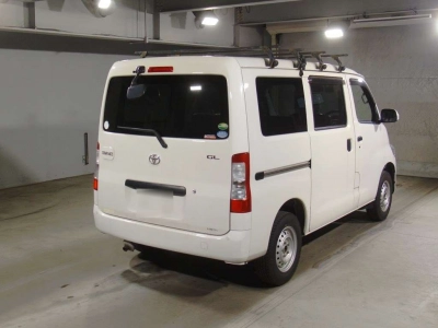 TOYOTA TOWN ACE VAN