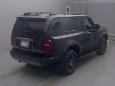 TOYOTA LAND CRUISER 250