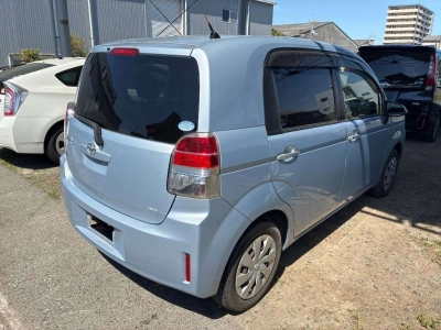 TOYOTA SPADE
