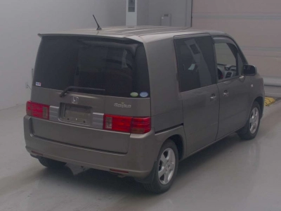 HONDA MOBILIO SPIKE