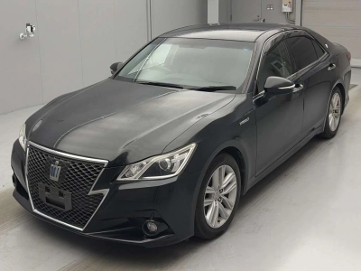 TOYOTA CROWN HYBRID