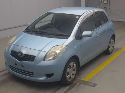 TOYOTA VITZ