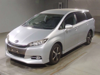 TOYOTA WISH
