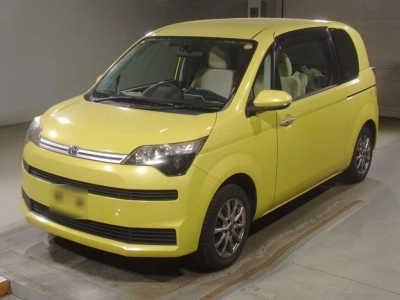 TOYOTA SPADE