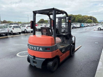 TOYOTA  FORKLIFT 