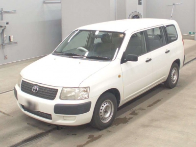 TOYOTA SUCCEED VAN