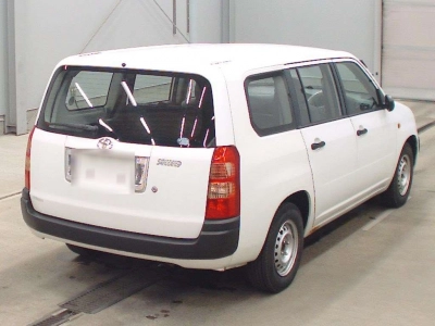 TOYOTA SUCCEED VAN