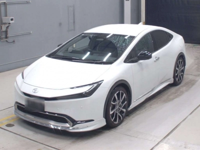 TOYOTA PRIUS PHV