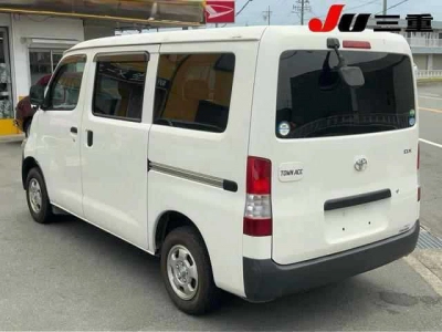 TOYOTA TOWN ACE VAN