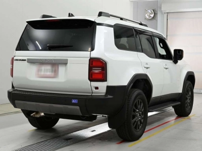 TOYOTA LAND CRUISER 250