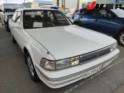 TOYOTA CRESTA
