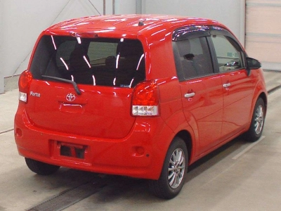 TOYOTA PORTE