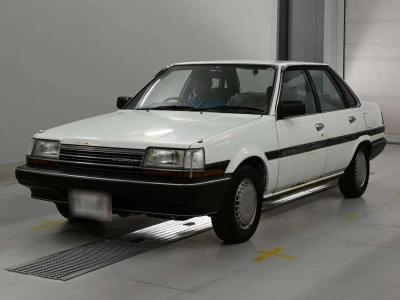 TOYOTA CORONA