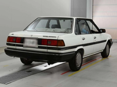 TOYOTA CORONA
