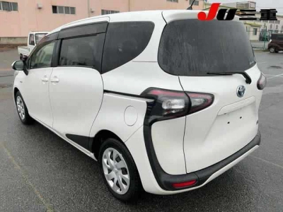 TOYOTA SIENTA