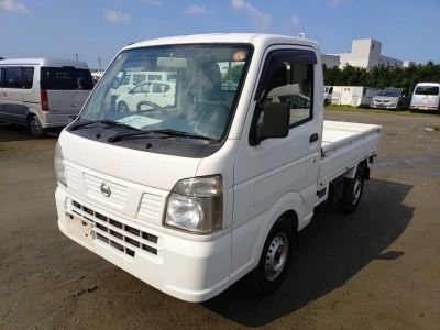 NISSAN NT100 CLIPPER