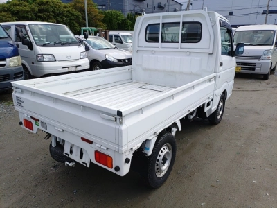 NISSAN NT100 CLIPPER