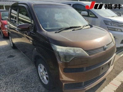 TOYOTA SPADE
