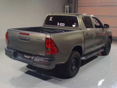 TOYOTA HILUX PICK UP
