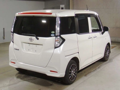 TOYOTA TANK