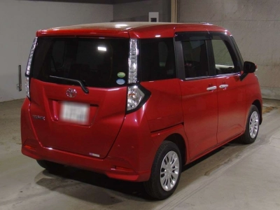TOYOTA TANK