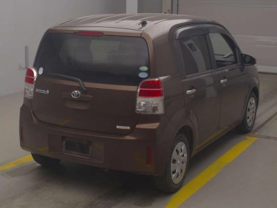 TOYOTA SPADE