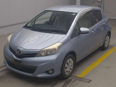 TOYOTA VITZ