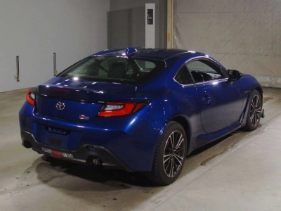 TOYOTA GR86