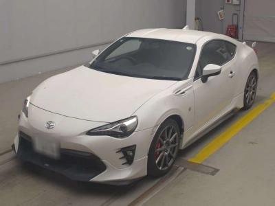 TOYOTA 86