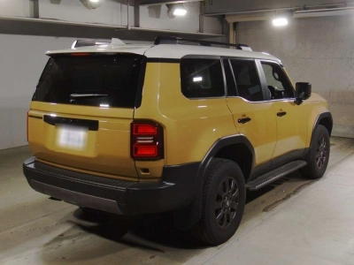 TOYOTA LAND CRUISER 250