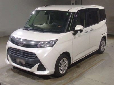 TOYOTA TANK