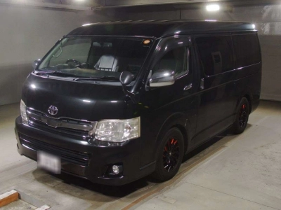 TOYOTA HIACE WAGON