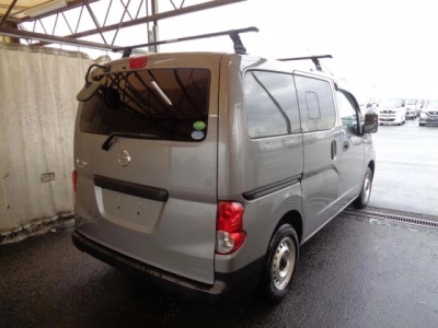 NISSAN NV200 VANETTE VAN
