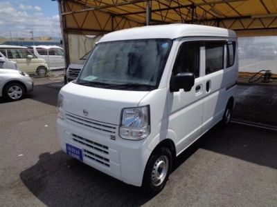 NISSAN NV100 CLIPPER