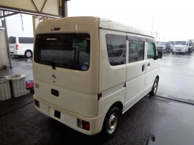NISSAN NV100 CLIPPER