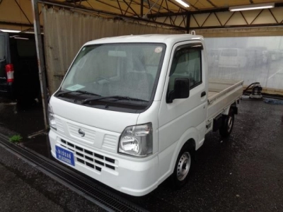 NISSAN NT100 CLIPPER