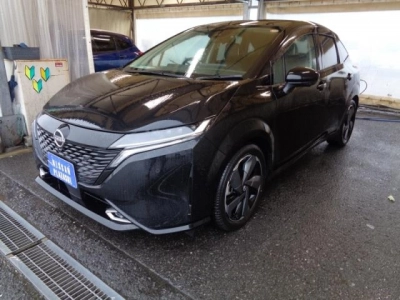 NISSAN AURA