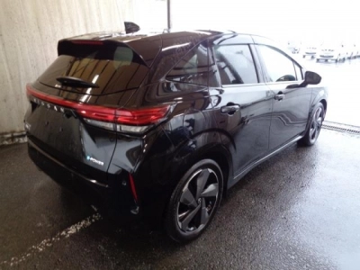 NISSAN AURA