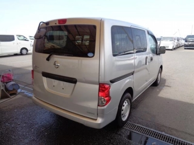 NISSAN NV200 VANETTE VAN