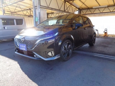 NISSAN AURA