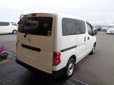NISSAN NV200 VANETTE VAN