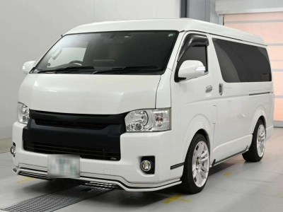 TOYOTA HIACE WAGON