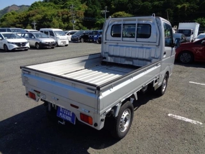 NISSAN NT100 CLIPPER