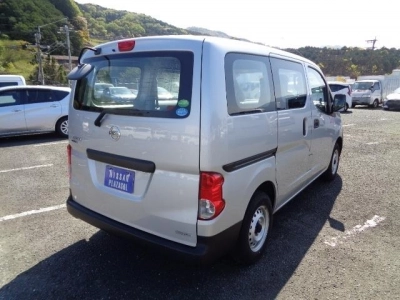 NISSAN NV200 VANETTE VAN