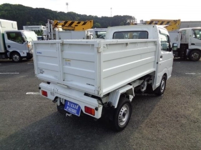 NISSAN NT100 CLIPPER
