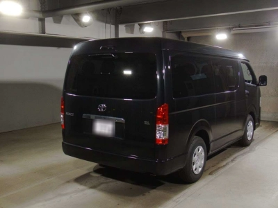 TOYOTA HIACE WAGON