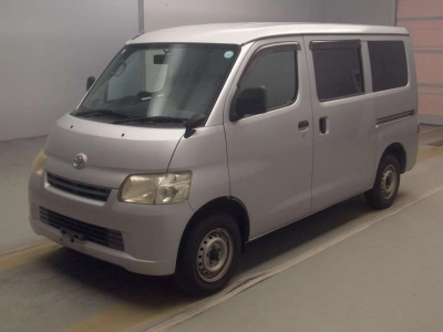 TOYOTA LITE ACE VAN
